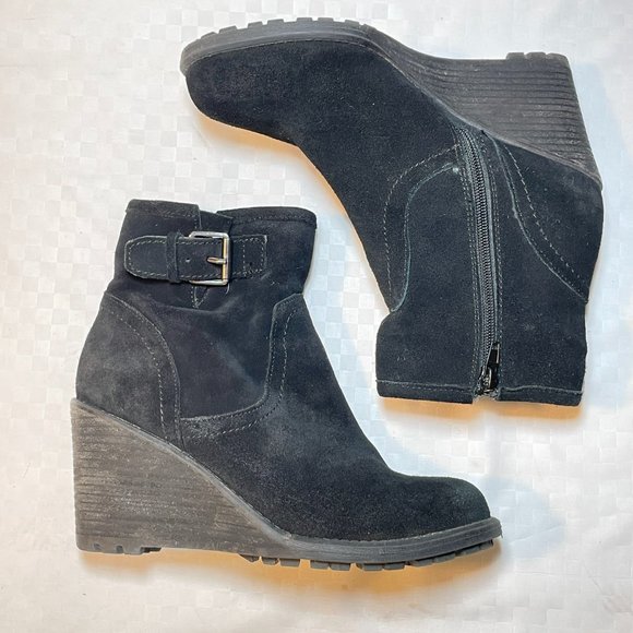 Fergie Trace Wedge Ankle Boots - Picture 6 of 10